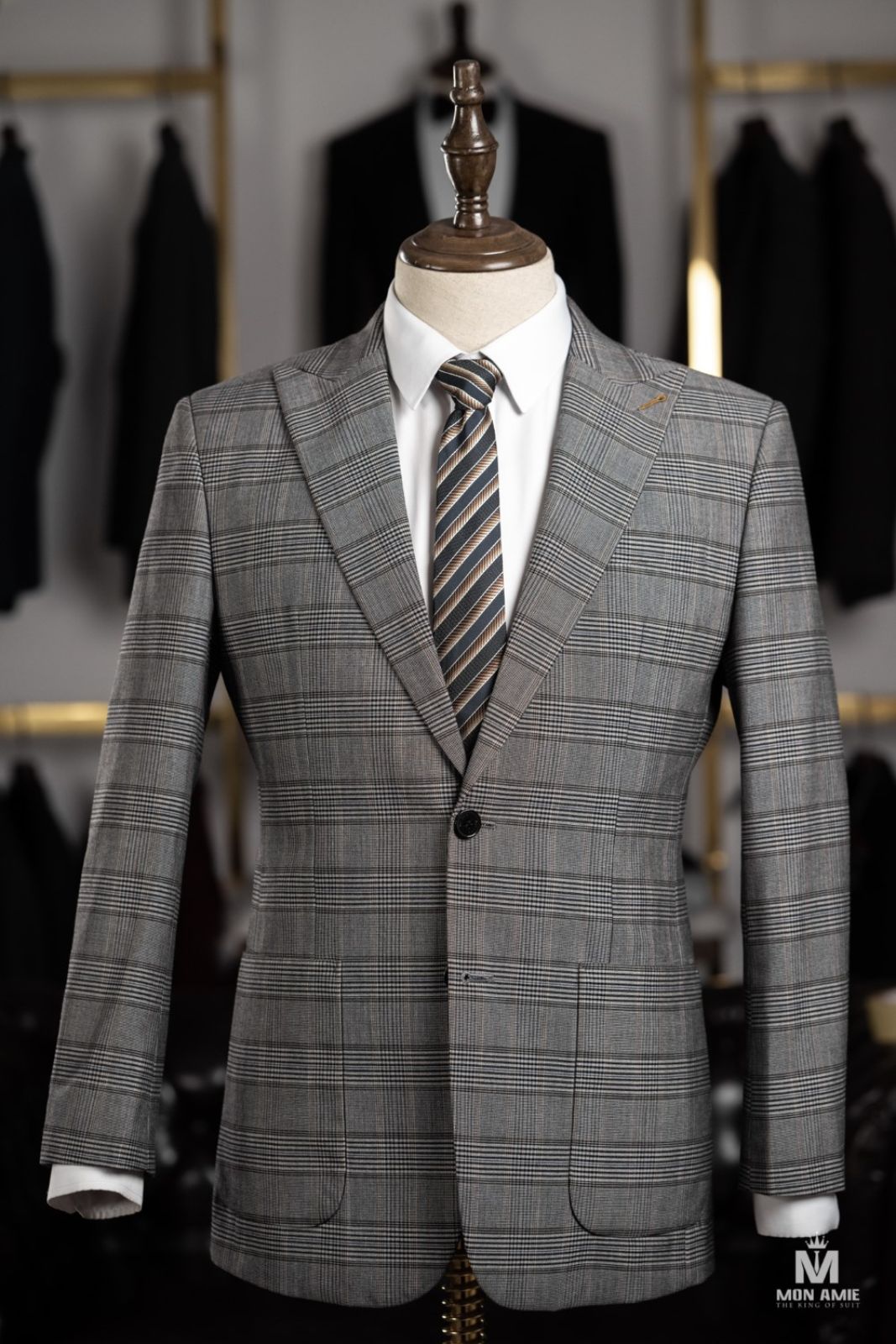 Mix Plaid On Grey Suit With Patched Pockets 